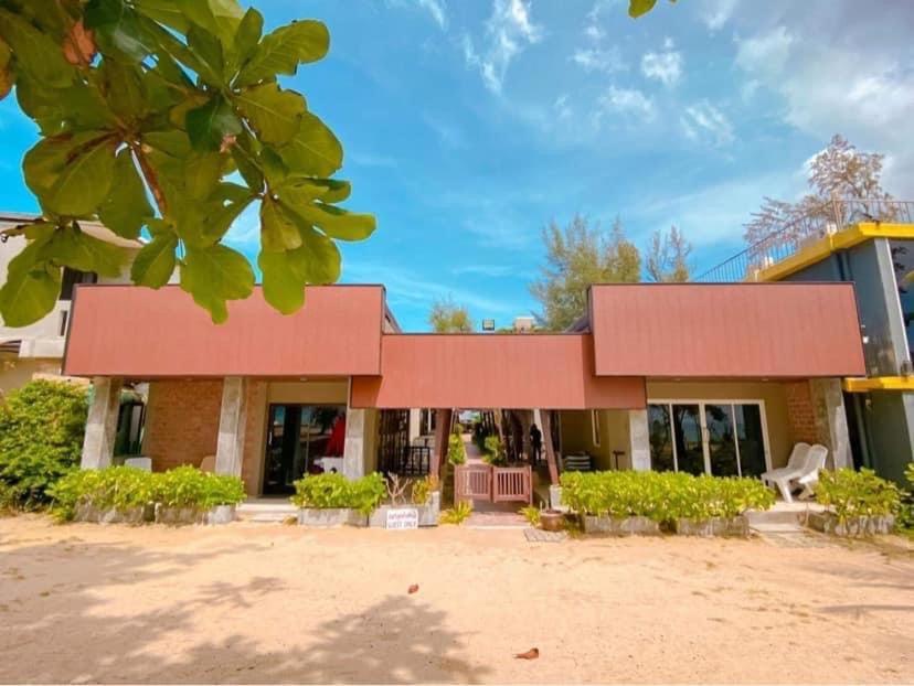 Dang Sea Beach Resort - Sha Nai Yang Exterior photo